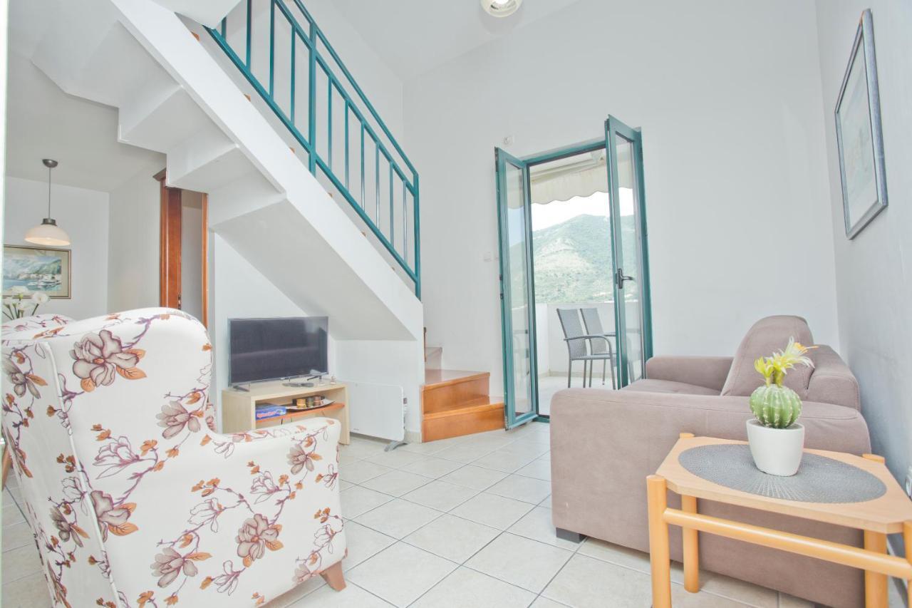 Villa Iva Kotor Luaran gambar