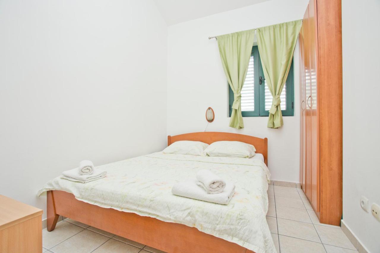 Villa Iva Kotor Luaran gambar