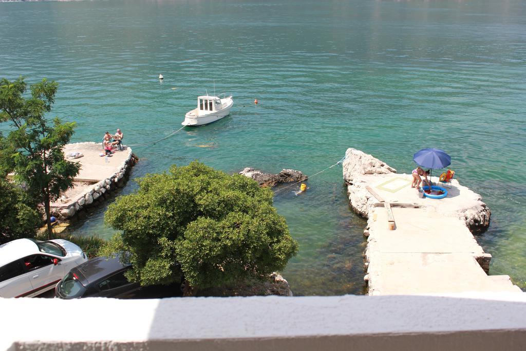 Villa Iva Kotor Luaran gambar